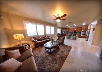 45 Volta Del Tintori St, Lake Elsinore, CA 92532