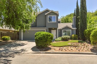 4719 W Bellaire Way, Fresno, CA 93722