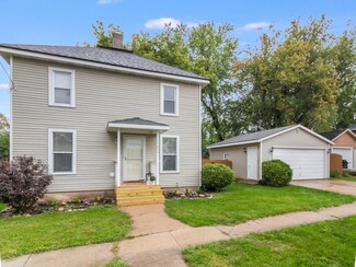 11820 Prairie Ave, Hebron, IL 60034