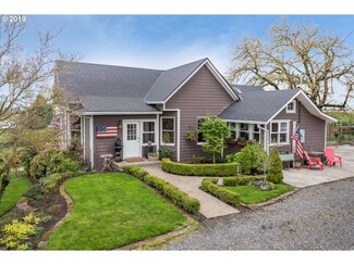 33515 SE Oxbow Dr, Gresham, OR 97080