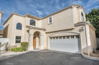 17743 Merridy St, Northridge, CA 91325