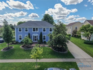 26741 Green Ville Dr, Perrysburg, OH 43551