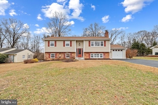 8116 Bard St, Lorton, VA 22079