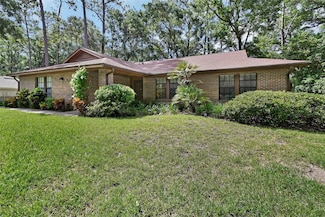 860 Torchwood Dr, Deland, FL 32724