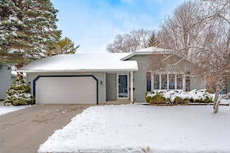 3740 S 11th St, Sheboygan, WI 53081