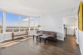 700 W Harbor Dr Unit 1003, San Diego, CA 92101