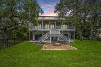 675 Cedar Point Dr, Charleston, SC 29412