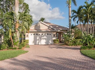 2021 Timberline Dr, Naples, FL 34109
