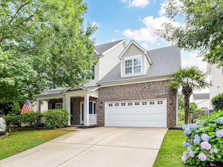 1016 Yellow Daisy Dr, Matthews, NC 28104