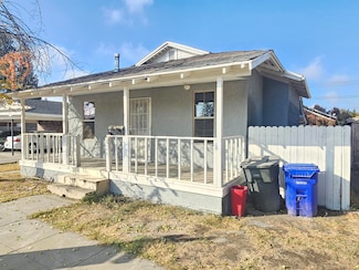 431 N 3rd St, Porterville, CA 93257