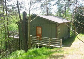 23 Snyders Ridge Rd, Mathias, WV 26812