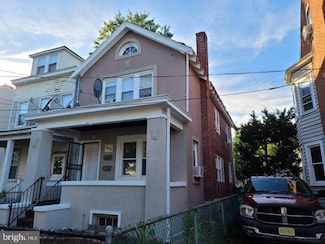 550 Centennial Ave, Trenton, NJ 08629