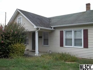 406 Park Ave, Morganton, NC 28655