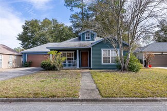 1211 NE 21st Ct, Gainesville, FL 32641