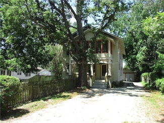 407 S Vermont Ave, Columbus, KS 66725
