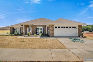 14105 Creekwater Ct, Harvest, AL 35749