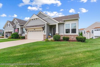 10749 Canterbury Ln, Grand Ledge, MI 48837