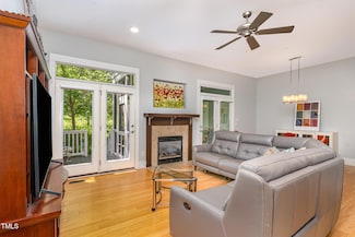 511 Hillsborough St Unit 103, Chapel Hill, NC 27514