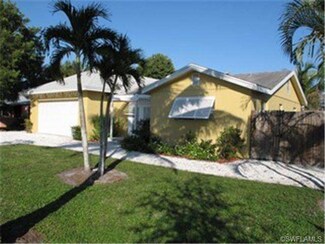 1342 11th Ct N, Naples, FL 34102