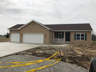13450 Marion Center Rd, Hoagland, IN 46745