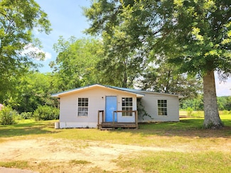 8094 Highway 393, Laurel Hill, FL 32567