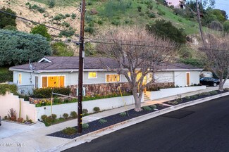 4340 Canoga Dr, Woodland Hills, CA 91364
