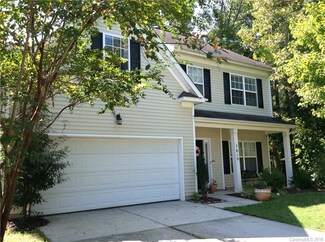 5610 Wallace Cabin Dr, Charlotte, NC 28212