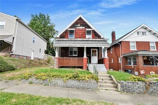 334 Moyhend St, Springdale, PA 15144
