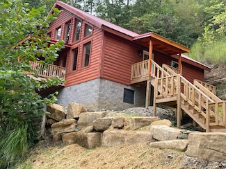 131 Robbie Ridge Rd, Stanton, KY 40380