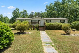 214 Sugarfork Rd, Cumberland, VA 23040