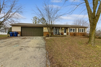 328 E Willow St Unit 3, Elburn, IL 60119