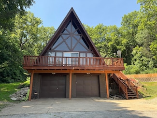 500 Powells Add, Crescent, IA 51526