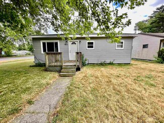 7611 Randy Rd, Machesney Park, IL 61115