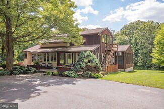 563 Tall Oak Ln, Lewisburg, PA 17837