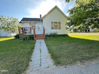 501 Main St, Gackle, ND 58442