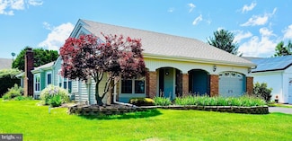 9 Weybridge Place, Manchester, NJ 08759