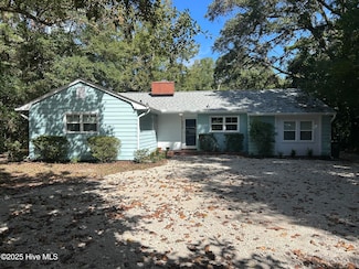 4929 Oleander Dr, Wilmington, NC 28403