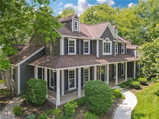 2760 Parkside Dr, Hudson, OH 44236