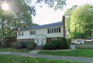 725 Vfw Pkwy Unit 2, Boston, MA 02132
