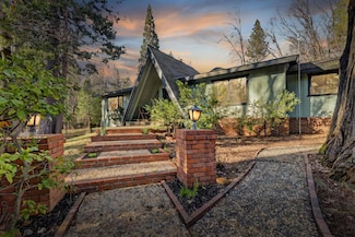 4990 Gray Eagle Ln, Foresthill, CA 95631