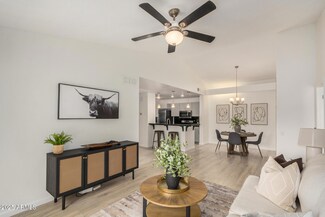 2035 S Elm St Unit 211, Tempe, AZ 85282