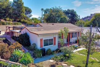 1363 Somermont Dr, El Cajon, CA 92021