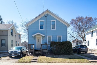 757 Woodland Ave, Oshkosh, WI 54901