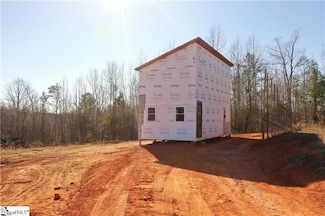 821 Love and Care Rd, Six Mile, SC 29682