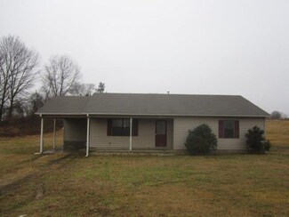 1141 Thumb Rd, Henning, TN 38041