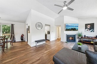 8903 Wrenwood Ln Unit 8903, Saint Louis, MO 63144