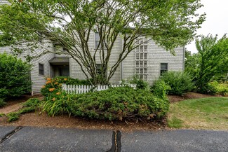 24 Ryans Way Unit 15, Mashpee, MA 02649