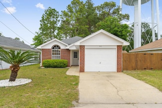 1911 Summer Hills Ln, Fort Walton Beach, FL 32547
