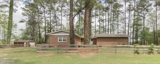 191 Sunset Rd, Wallace, NC 28466