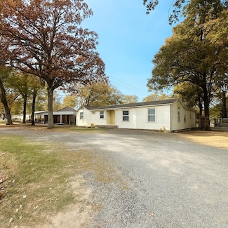 519 Hillcrest Rd, Sherwood, AR 72120
